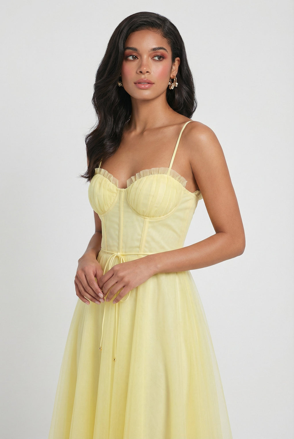 Sophia | Flowy Yellow Midi Dress with Elegant Design - Lumina