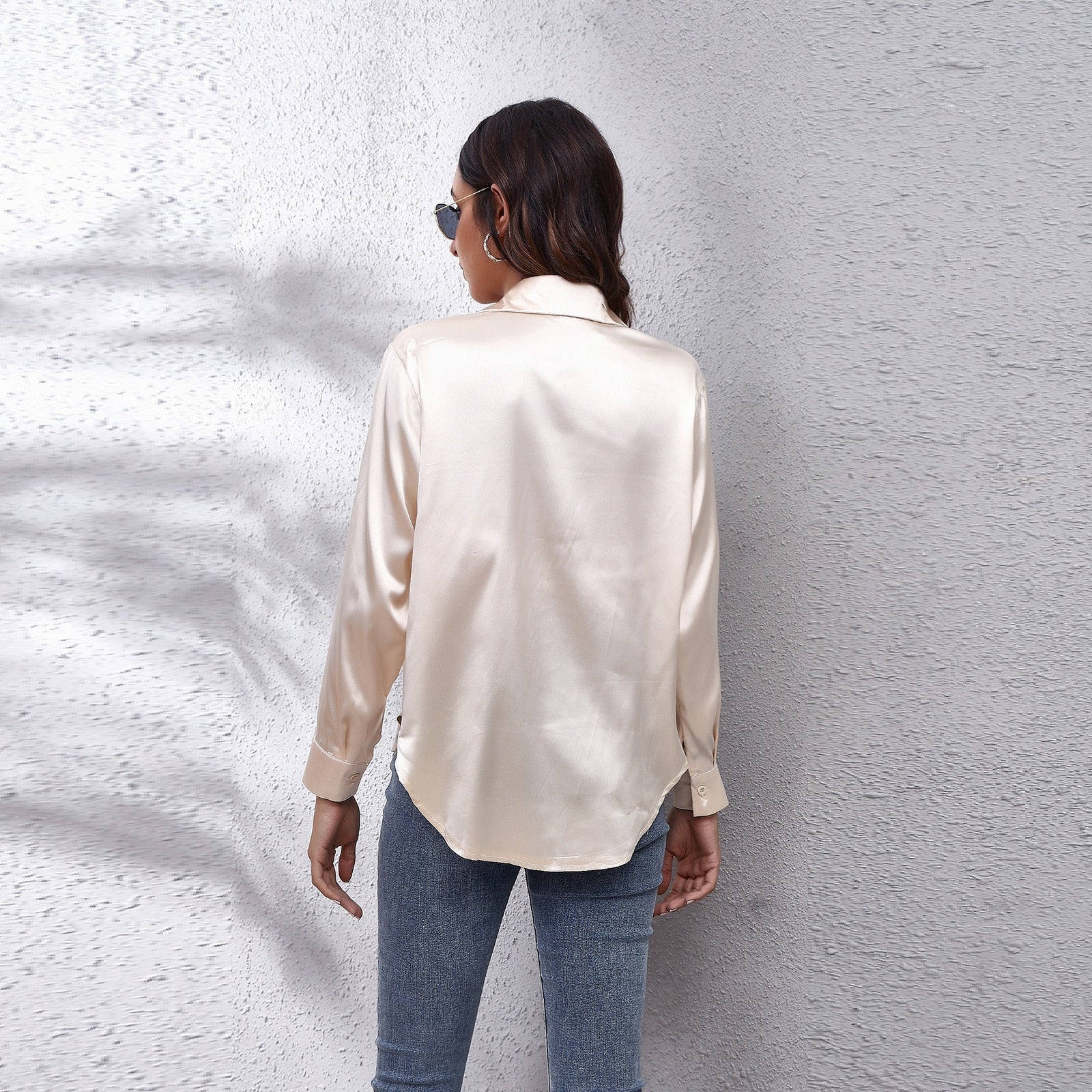 Sydney | Relaxed Fit Satin Blouse with Timeless Design - Lumina