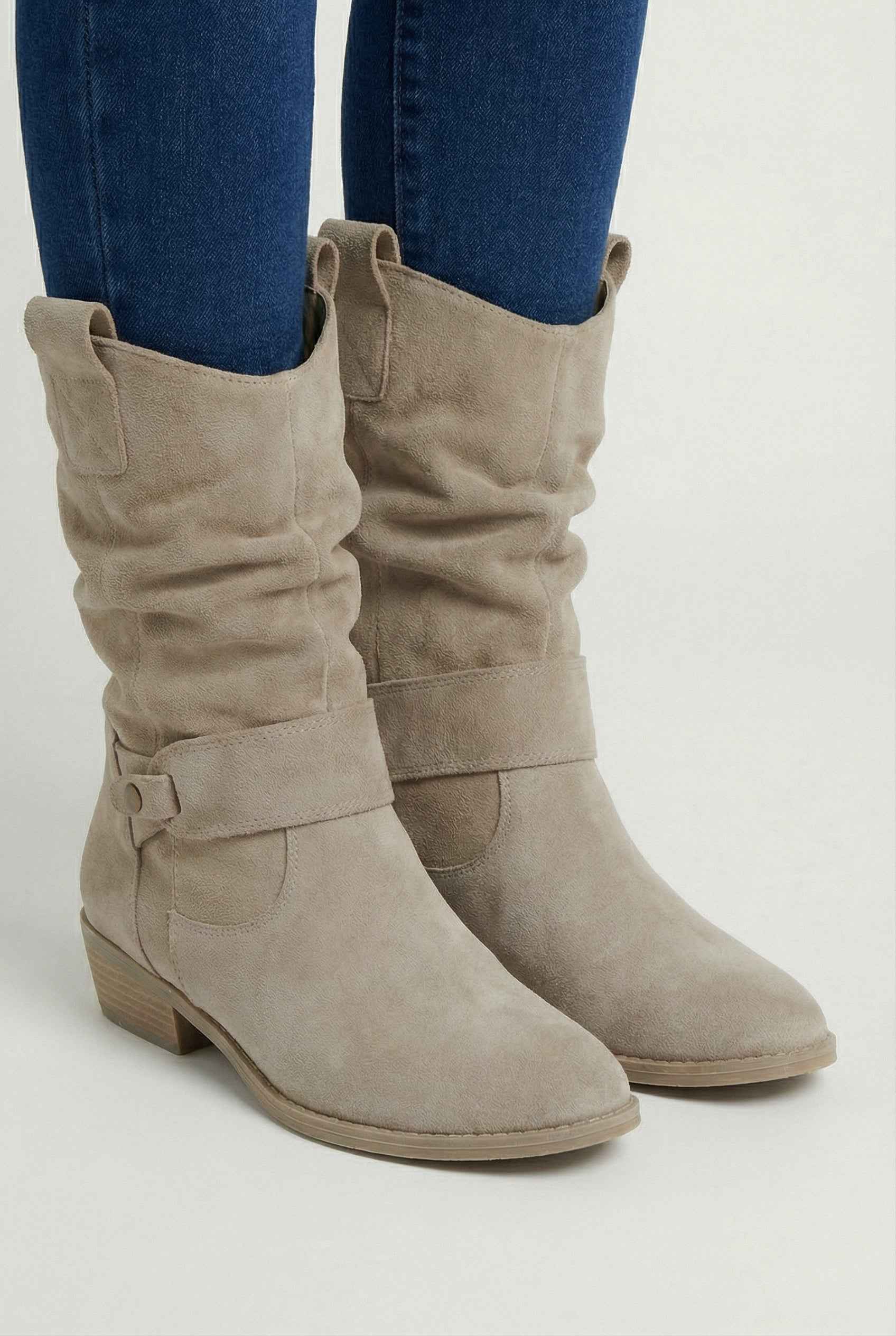 Victoria | Chic Apricot Suede Ankle Boots with Warm Lining - Lumina