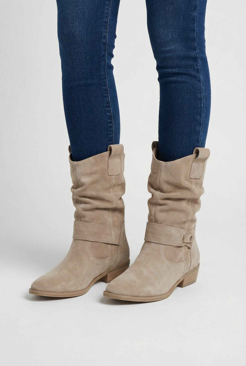 Victoria | Chic Apricot Suede Ankle Boots with Warm Lining - Lumina