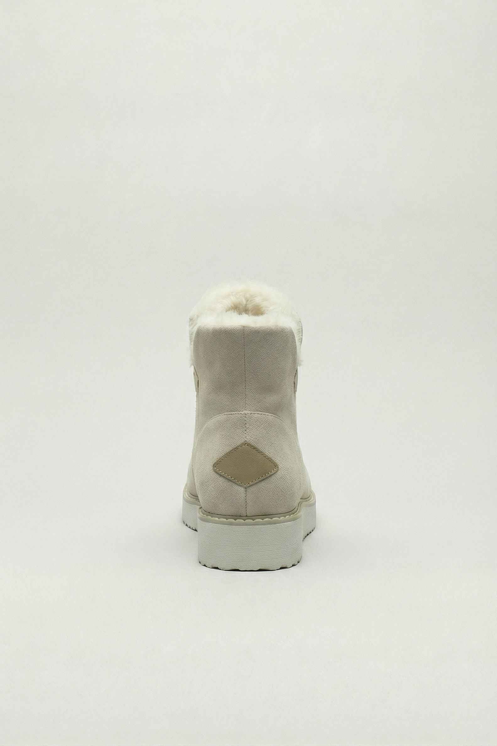 Victoria | Chic Beige Ankle Boots with Durable Sole - Lumina