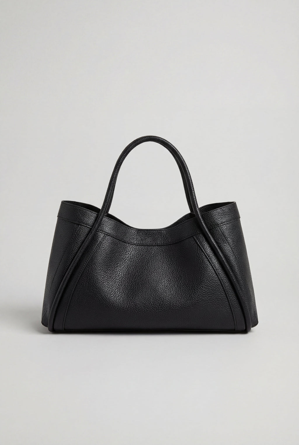 Victoria | Chic Black Tote Bag with Spacious Pockets - Lumina