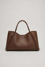 Victoria | Chic Black Tote Bag with Spacious Pockets - Lumina