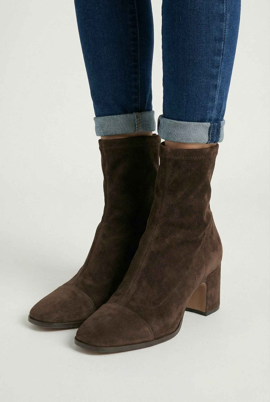Victoria | Chic Dark Brown Block Heel Ankle Boots with Sleek Design - Lumina