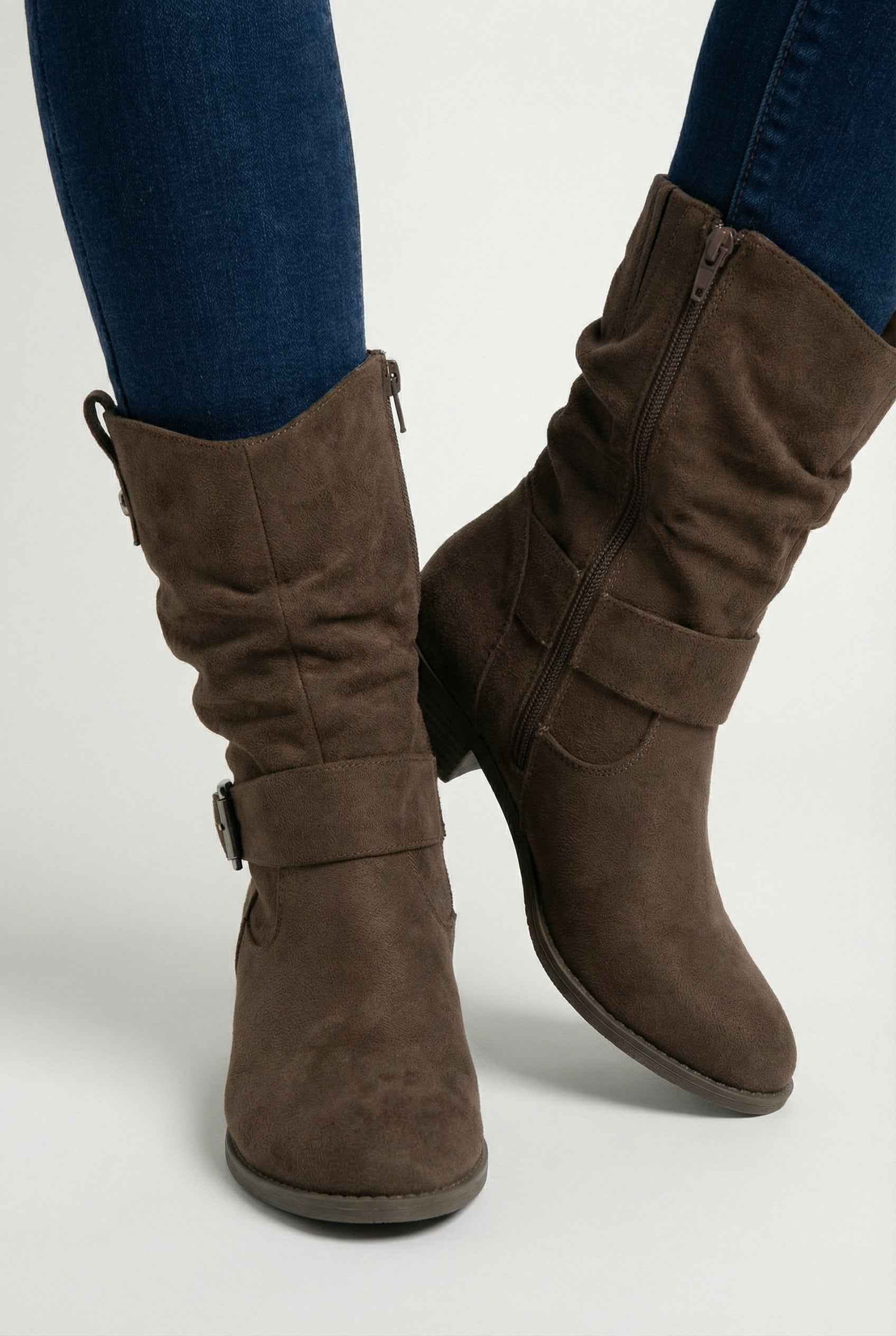 Victoria | Chic Dark Brown Suede Ankle Boots with Warm Lining - Lumina