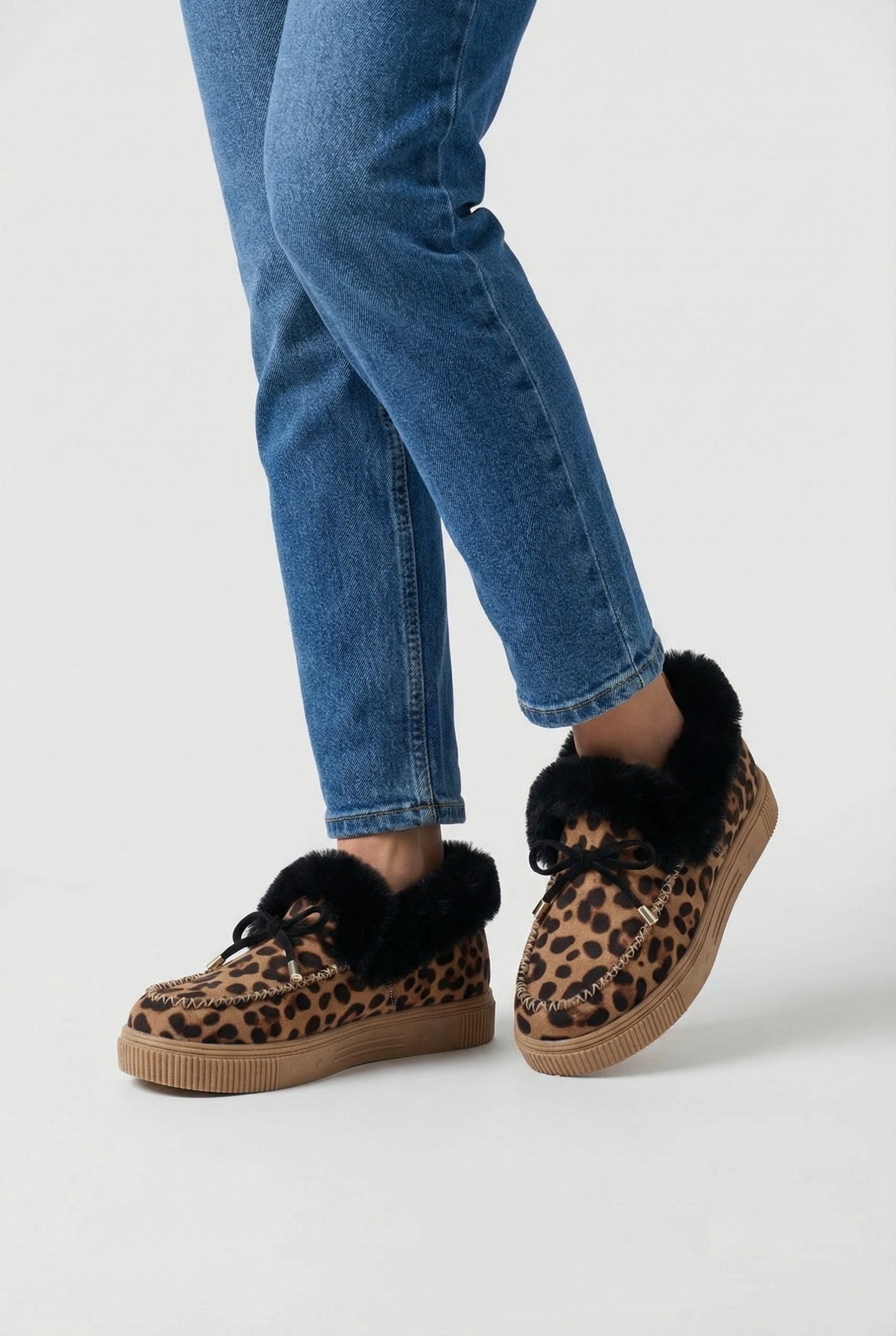 Victoria | Chic Leopard Print Ankle Boots with Cozy Lining - Lumina