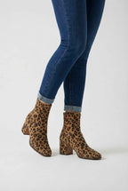 Victoria | Chic Leopard Print Ankle Boots with Retro Heel - Lumina