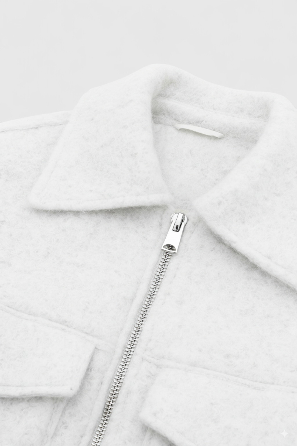 Victoria | Chic White Zip Jacket with Vintage Lapel - Lumina