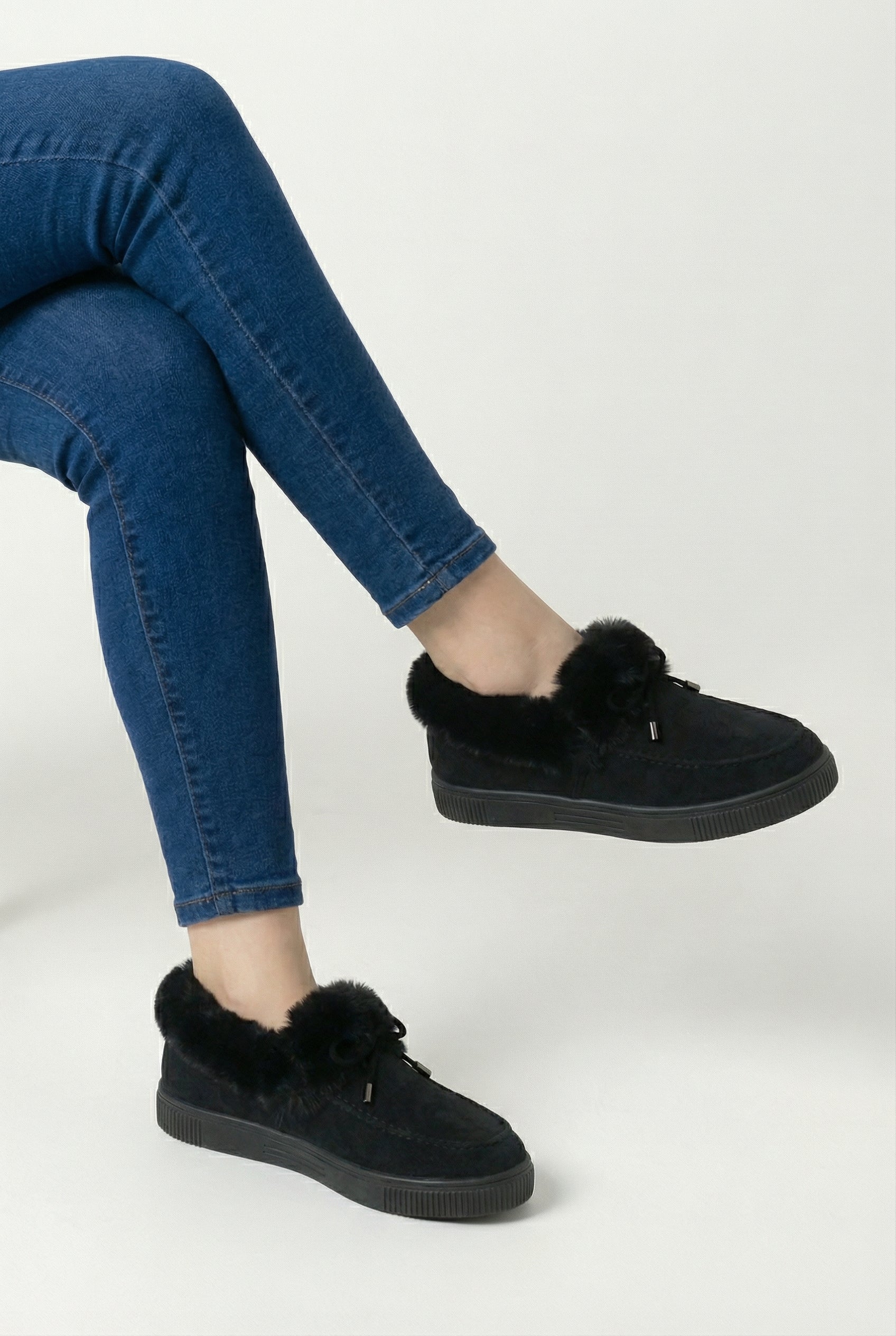 Victoria | Cozy Black Winter Boots with Warm Lining - Lumina