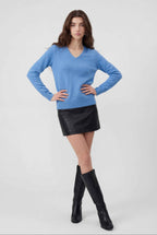 Victoria | Cozy Blue V-Neck Women's Sweater with Flattering Fit - Lumina