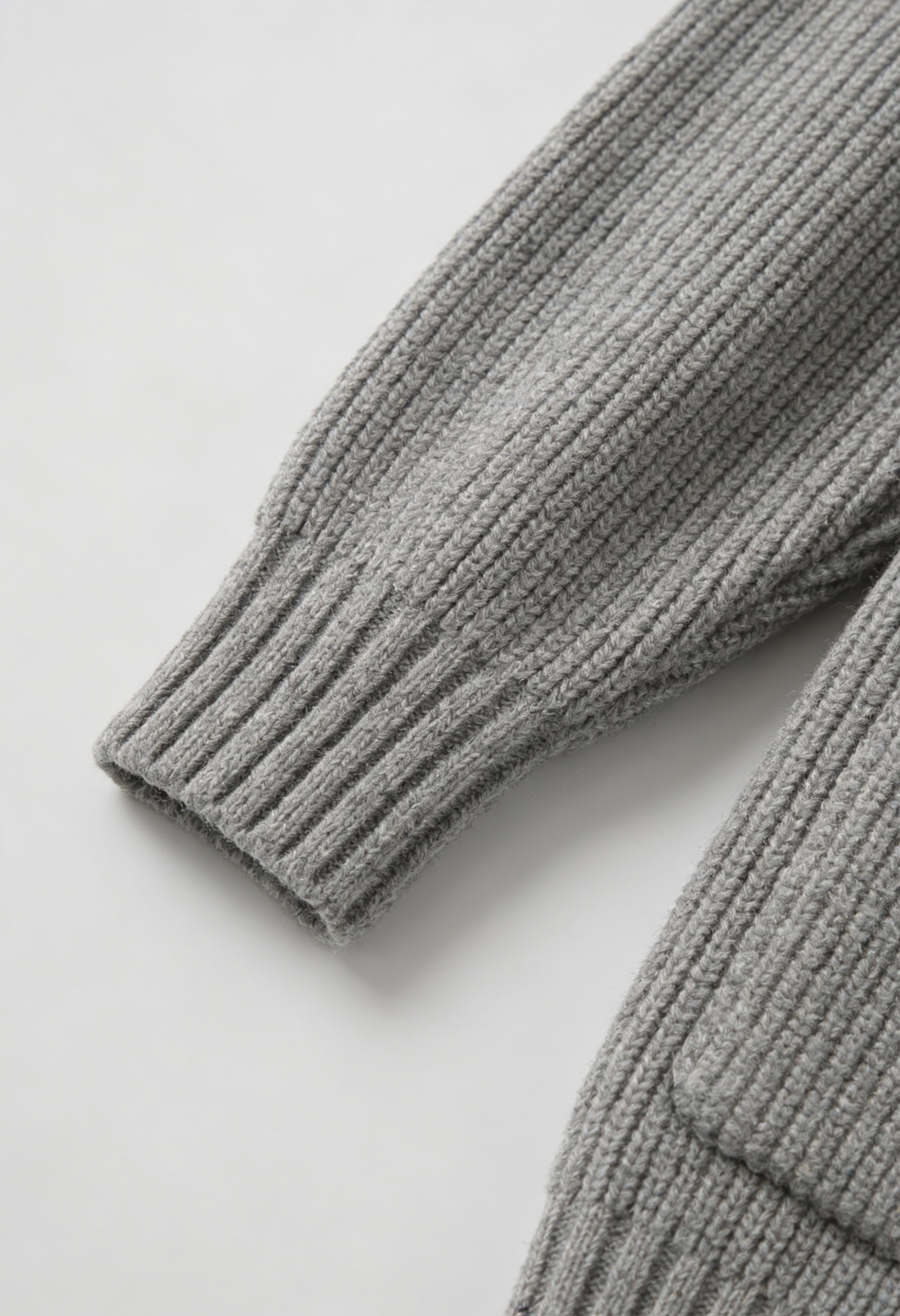 Victoria | Cozy Oversized Long Cardigan with Ribbed Details - Lumina