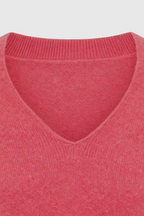 Victoria | Cozy Pink Red V-Neck Sweater with Flattering Fit - Lumina