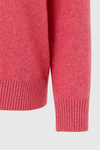 Victoria | Cozy Pink Red V-Neck Sweater with Flattering Fit - Lumina