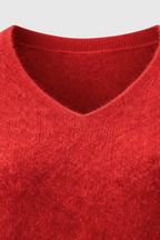 Victoria | Cozy Red Sweater with Flattering Fit - Lumina