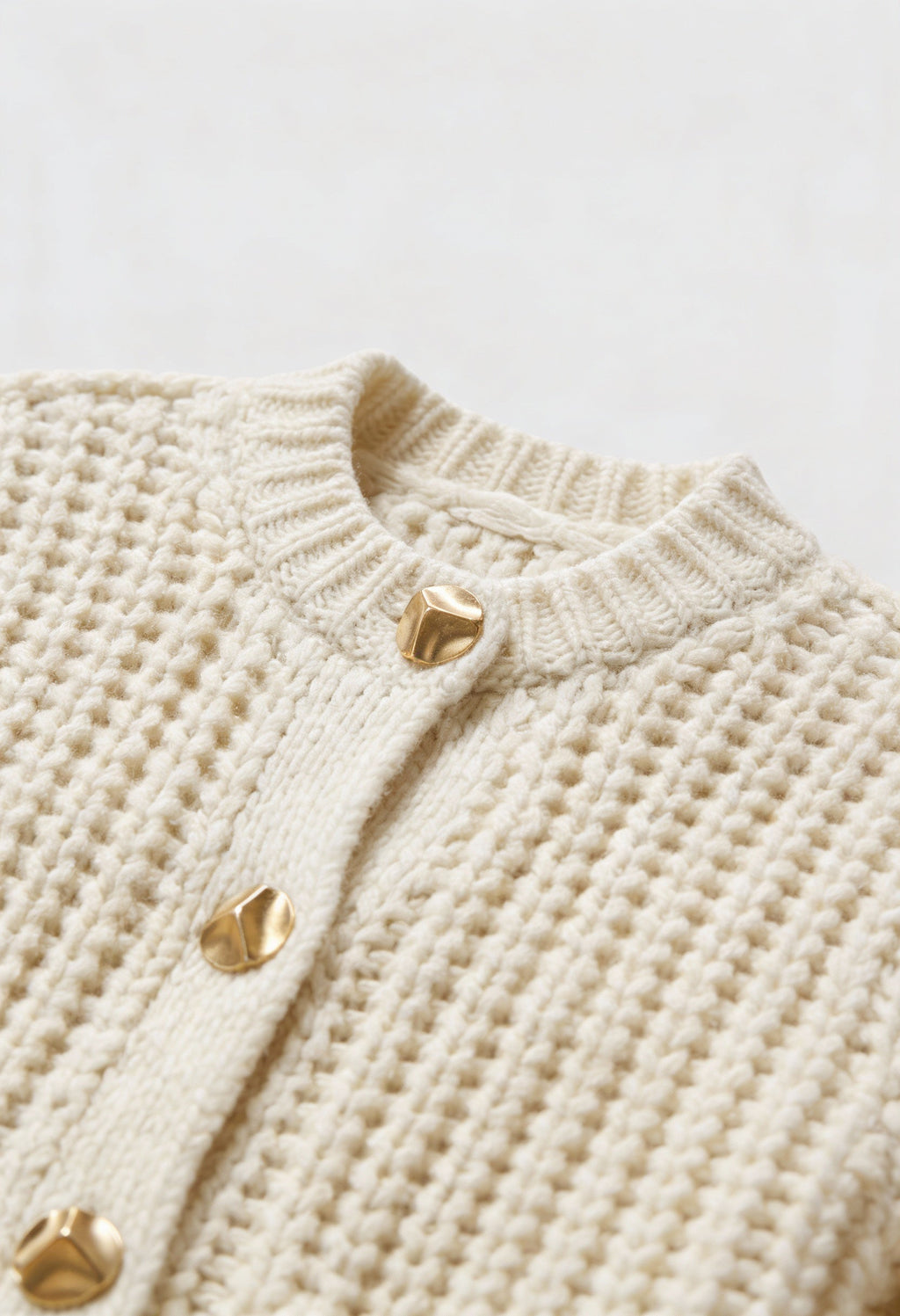 Victoria | Cozy White Long Cardigan Sweater with Relaxed Fit - Lumina