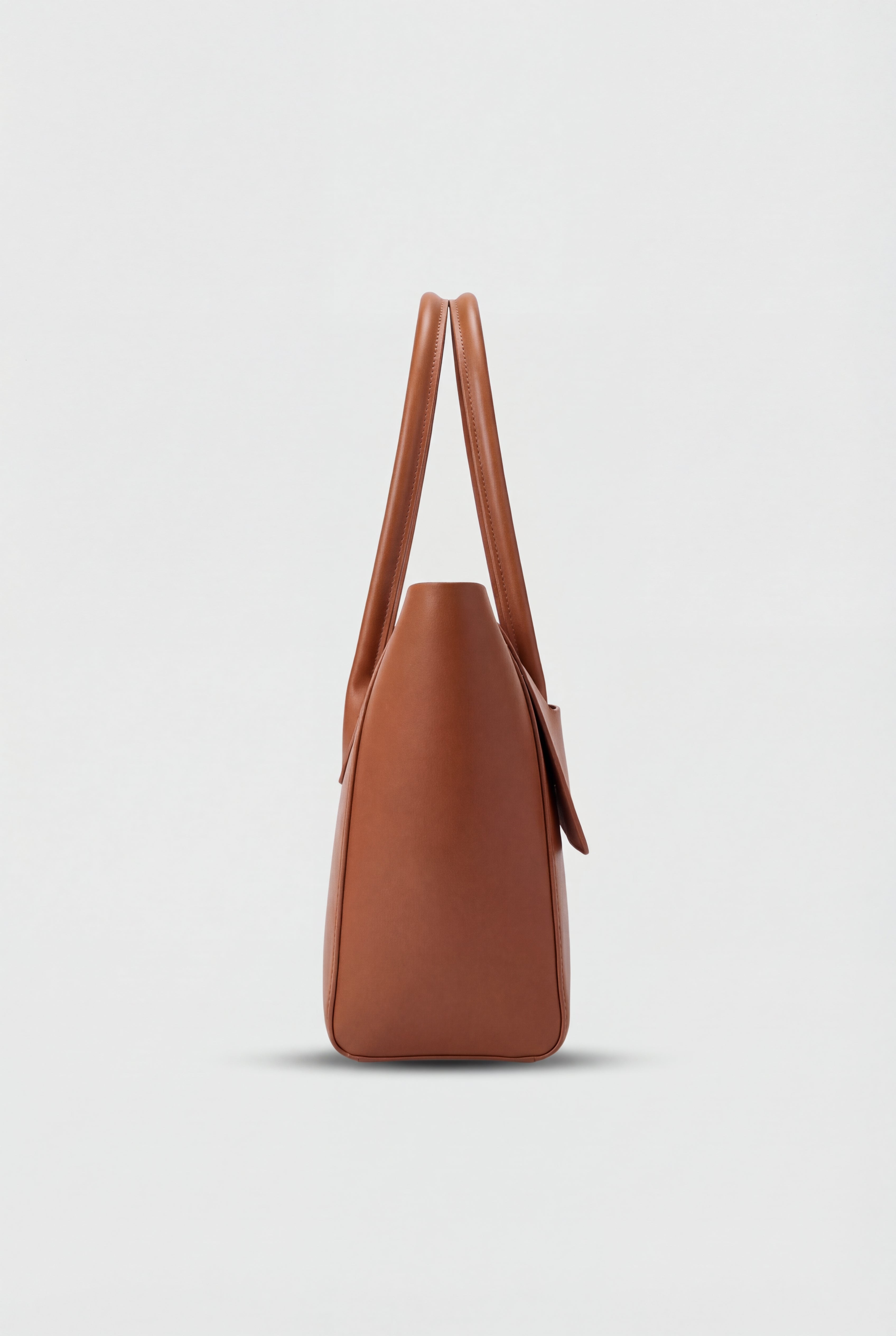 Victoria | Elegant Black Handbag with Adjustable Strap - Lumina