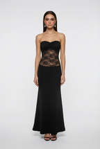 Victoria | Elegant Black Lace Evening Gown with Mermaid Hem - Lumina