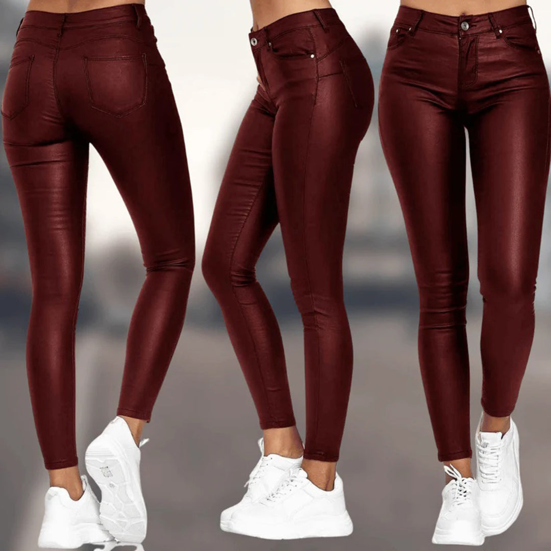 Victoria | Elegant Black Trousers with Comfortable Fit - Lumina