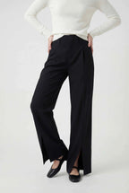 Victoria | Elegant High-Waisted Black Trousers with Pleats - Lumina