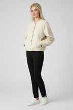 Victoria | Elegant Khaki Short Jacket with O-Neck & Long Sleeves - Lumina