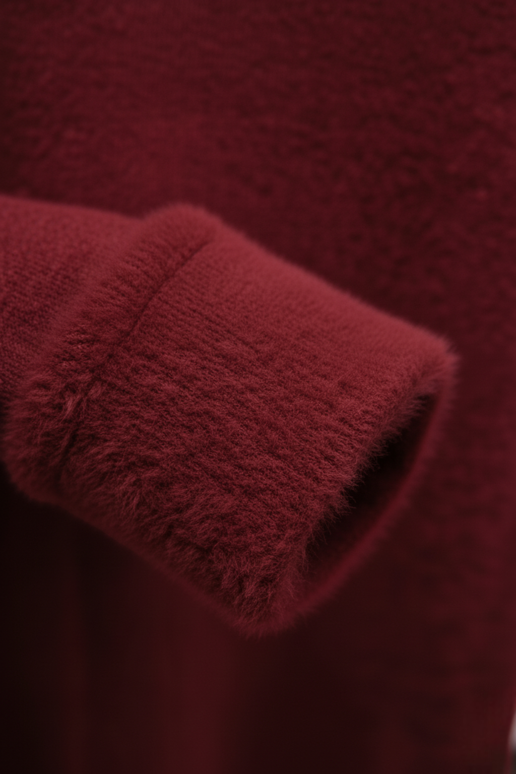 Victoria | Elegant Slim Fit Turtleneck Sweater in Burgundy - Lumina