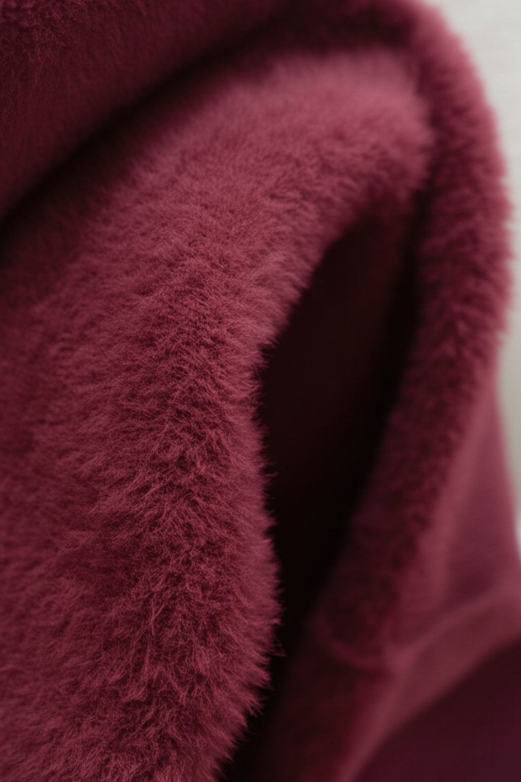 Victoria | Elegant Slim Fit Turtleneck Sweater in Burgundy - Lumina