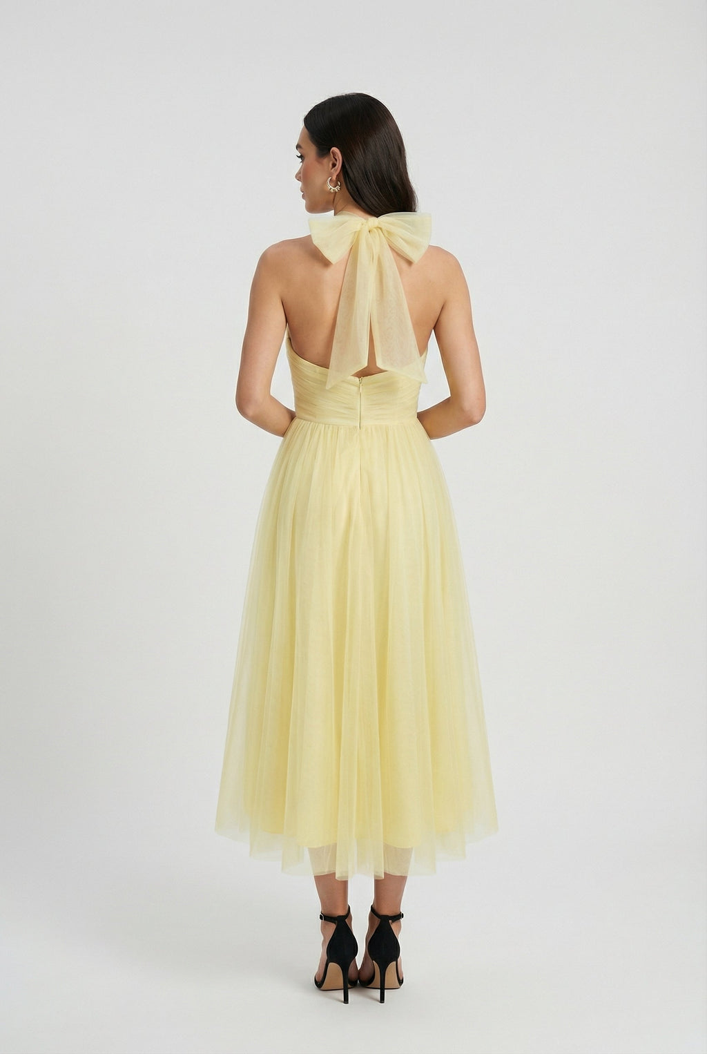Victoria | Elegant Yellow Midi Dress with High Neck Design - Lumina