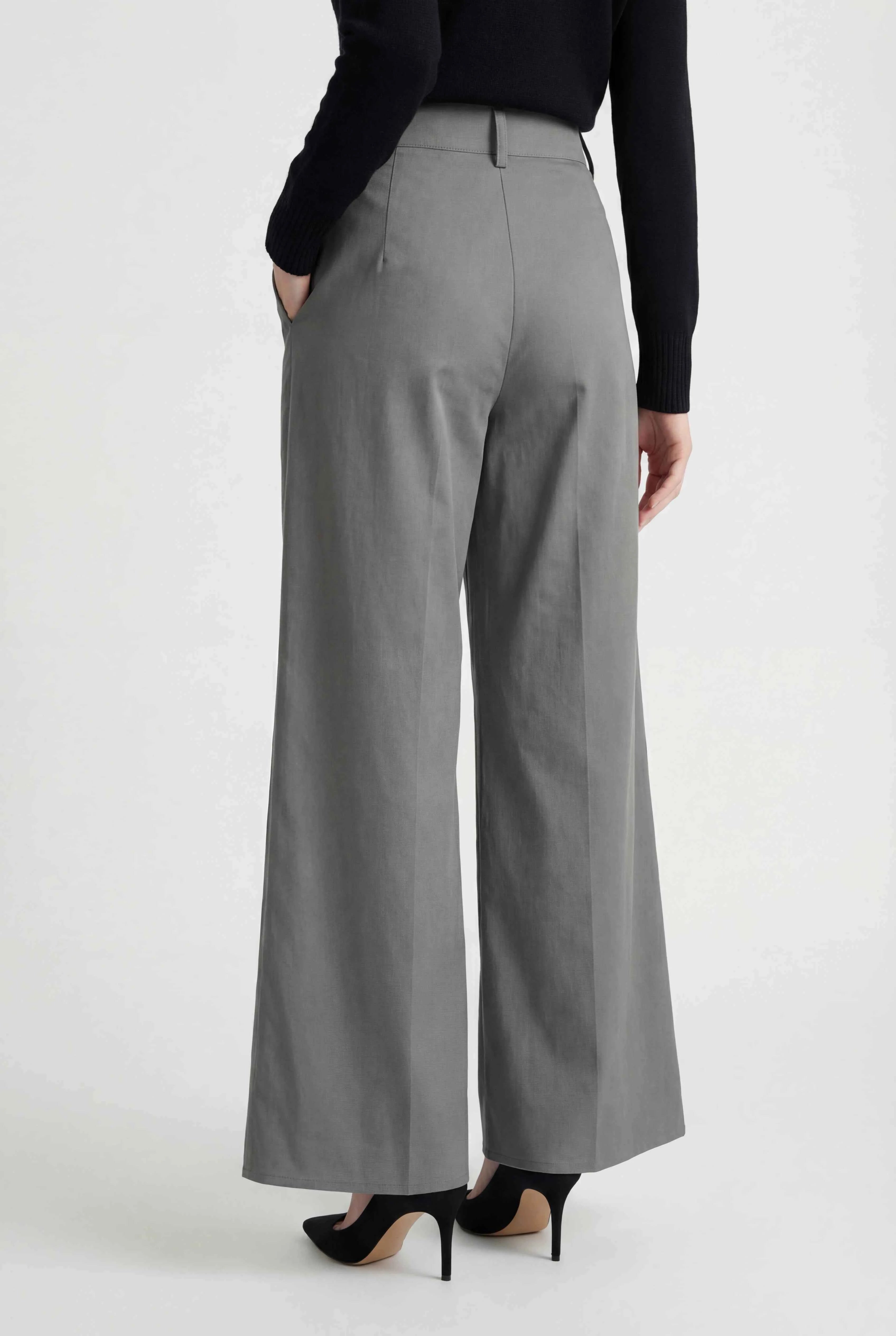 Victoria | Flowy High-Waist Palazzo Pants for Women in Gray - Lumina