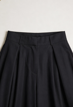 Victoria | High-Waisted Wide Leg Trousers with Elegant Fit - Lumina