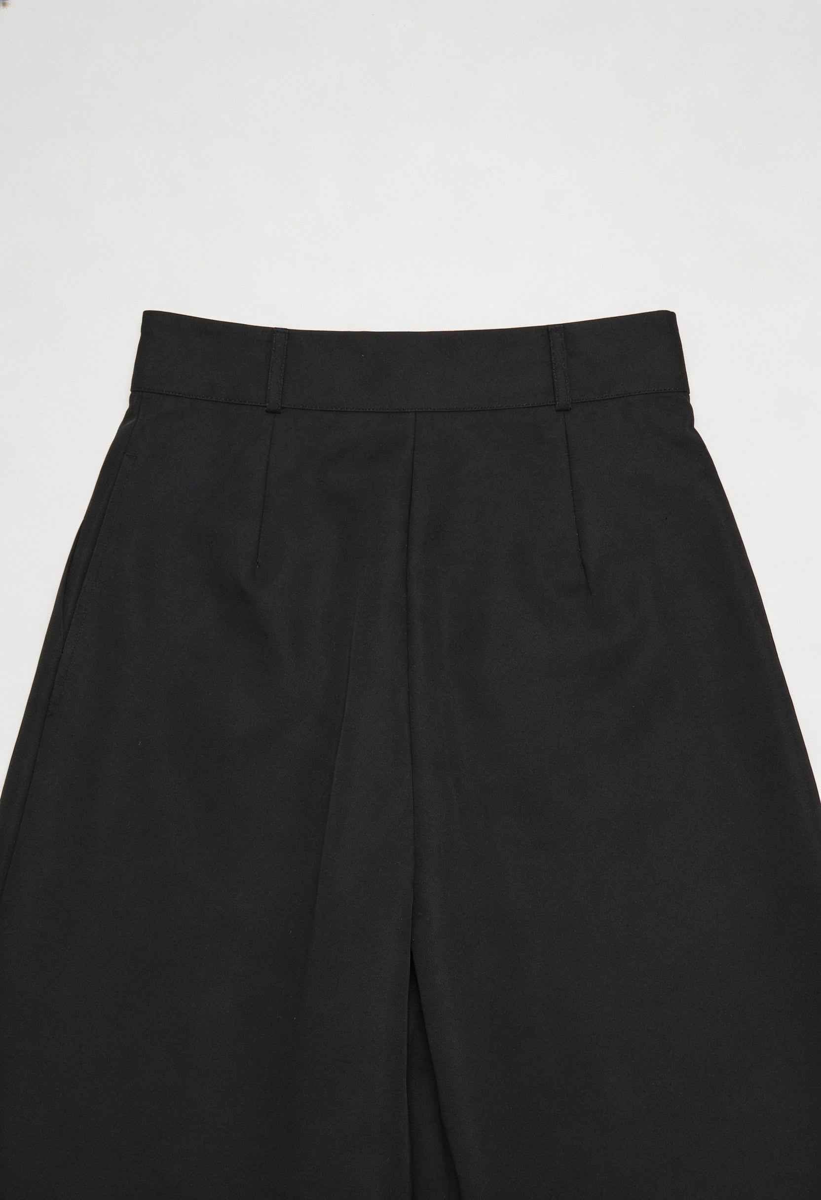 Victoria | High-Waisted Wide Leg Trousers with Elegant Fit - Lumina