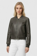 Victoria | Retro-Inspired Bomber Jacket with Modern Comfort - Lumina