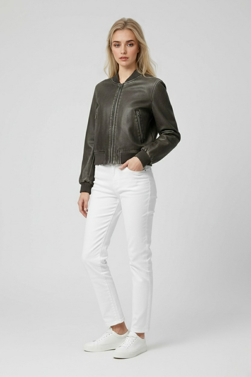 Victoria | Retro-Inspired Bomber Jacket with Modern Comfort - Lumina