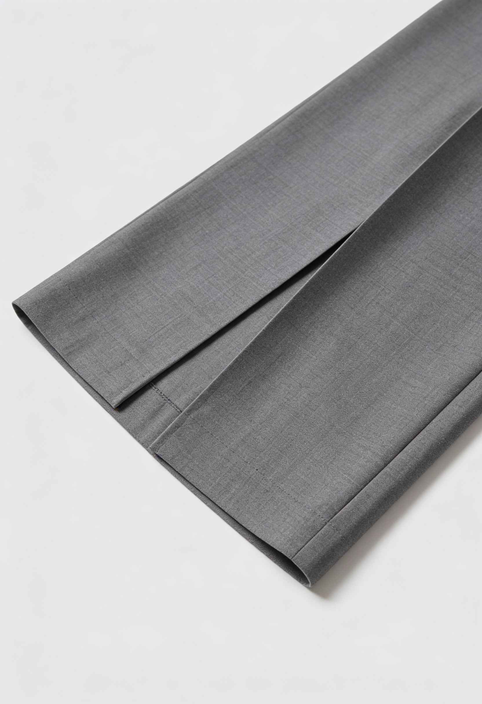 Victoria | Tailored Gray Pleated Trousers with Stretch Comfort - Lumina