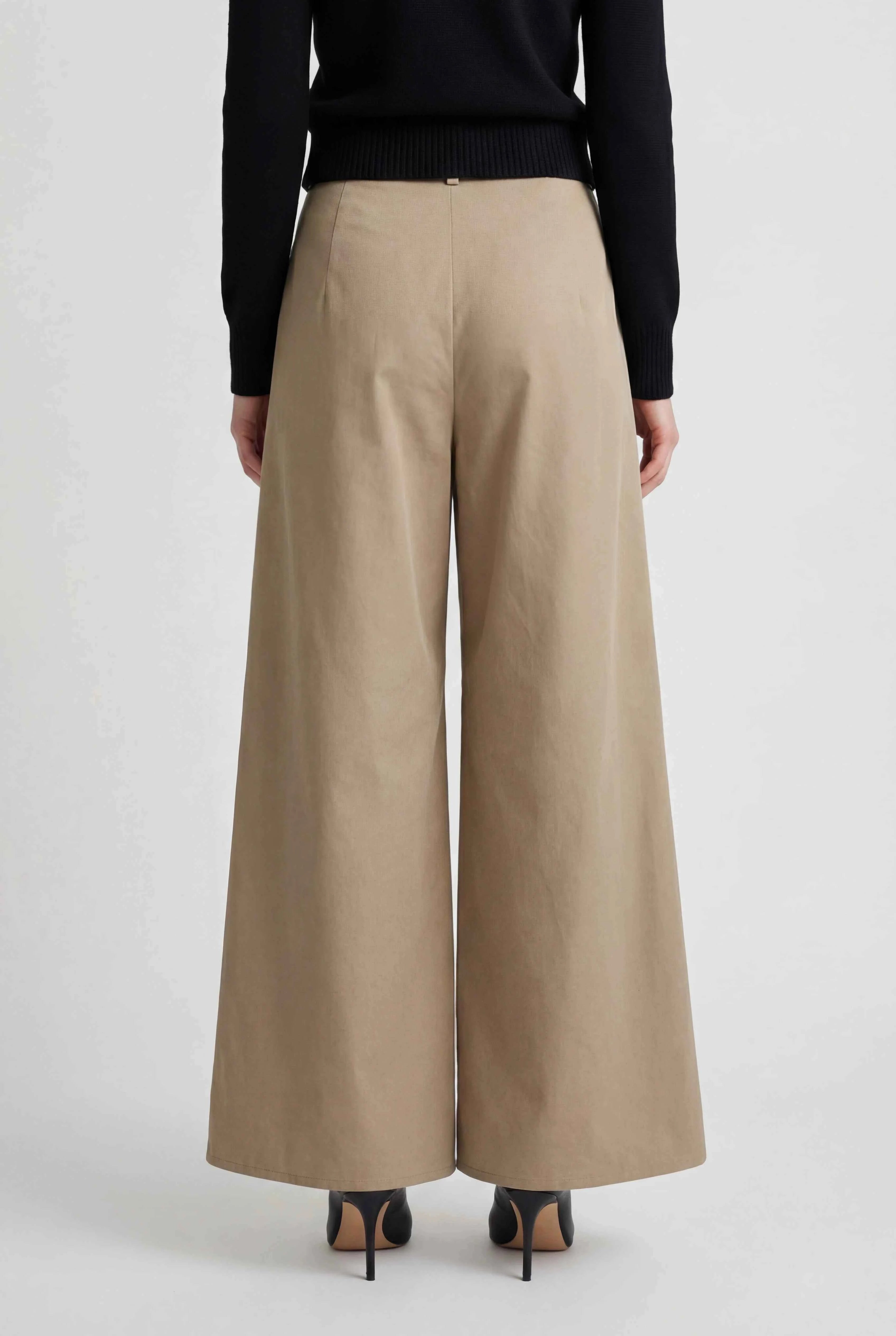 Victoria | Tailored High Waist Flowy Palazzo Pants for Women - Lumina