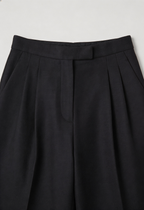Victoria | Tailored High-Waisted Black Trousers with Comfort Fit - Lumina