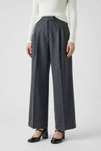 Victoria | Tailored High-Waisted Gray Trousers with Elegant Draping - Lumina