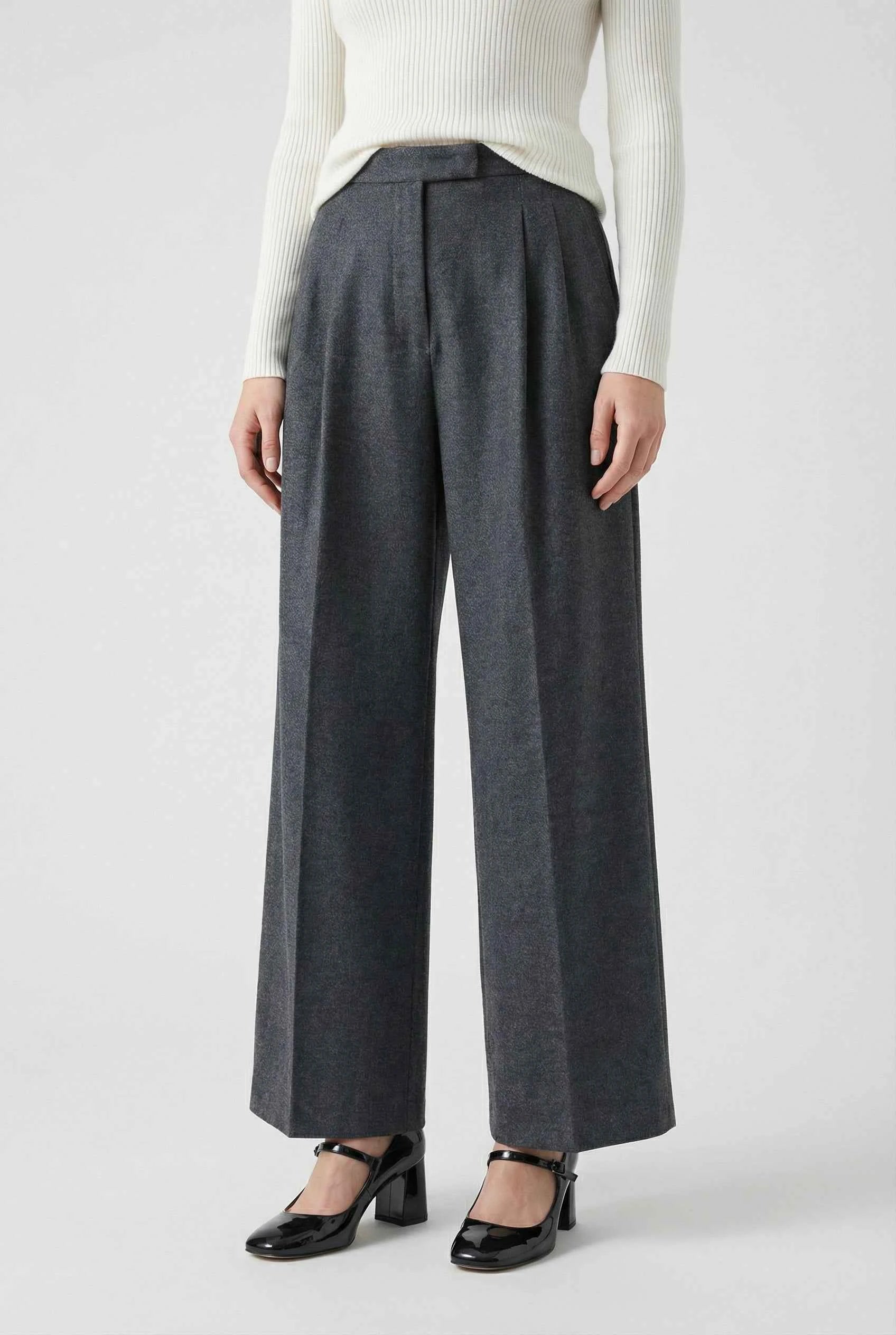 Victoria | Tailored High-Waisted Gray Trousers with Elegant Draping - Lumina