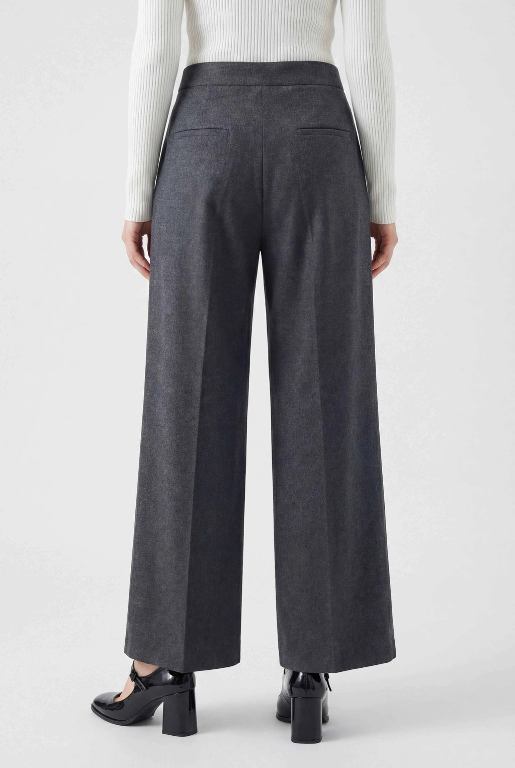 Victoria | Tailored High-Waisted Gray Trousers with Elegant Draping - Lumina