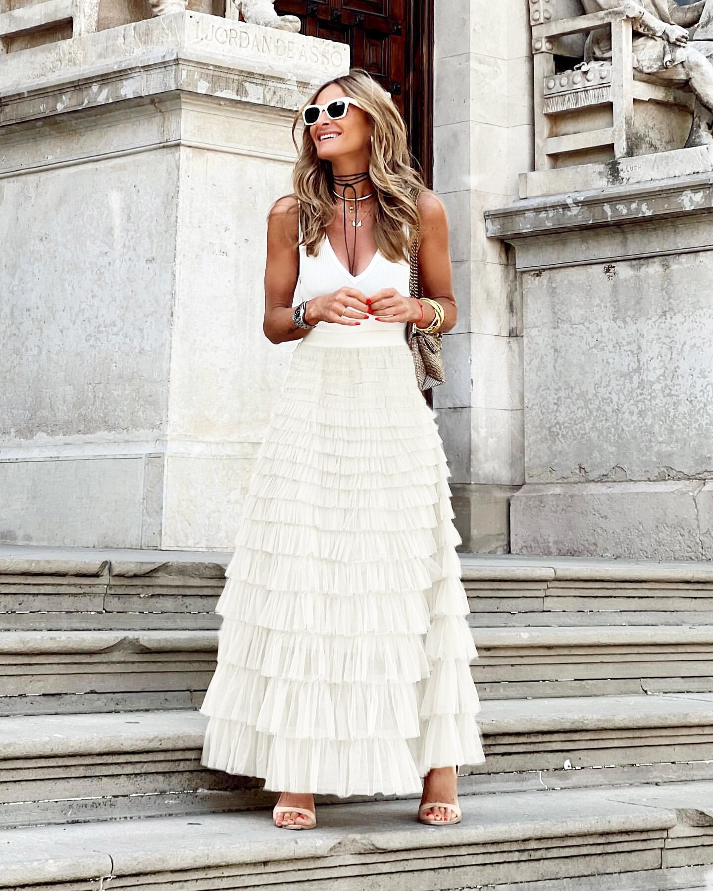 Victoria | Vintage-Inspired Black Tulle Midi Skirt - Lumina